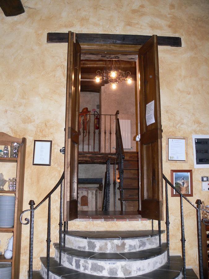 Il Cappellaio Matto Bed and Breakfast Montalto Ligure Buitenkant foto