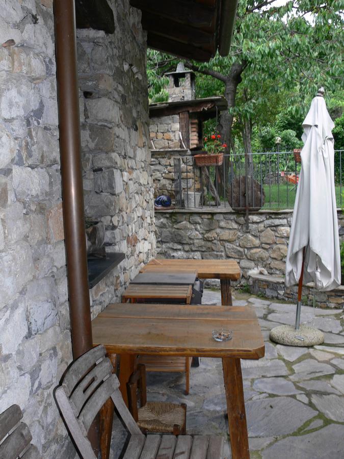 Il Cappellaio Matto Bed and Breakfast Montalto Ligure Buitenkant foto