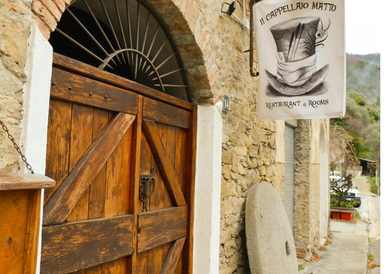 Il Cappellaio Matto Bed and Breakfast Montalto Ligure Buitenkant foto