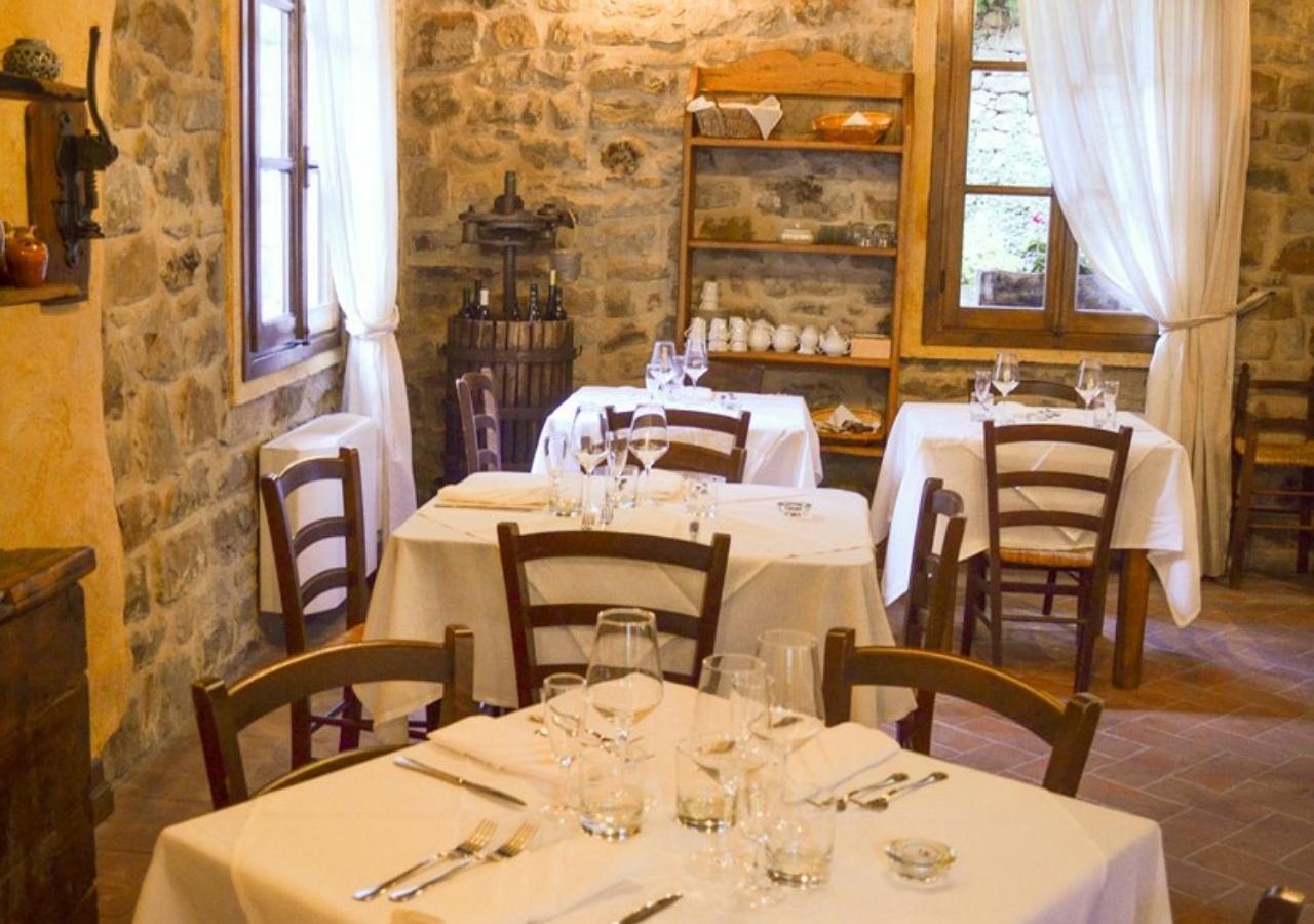 Il Cappellaio Matto Bed and Breakfast Montalto Ligure Buitenkant foto