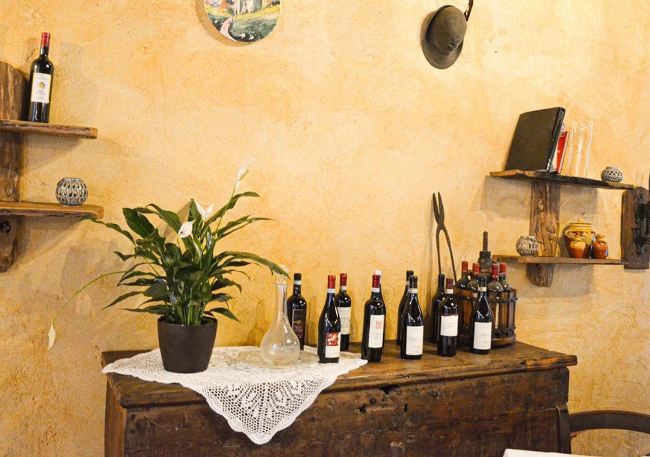 Il Cappellaio Matto Bed and Breakfast Montalto Ligure Buitenkant foto
