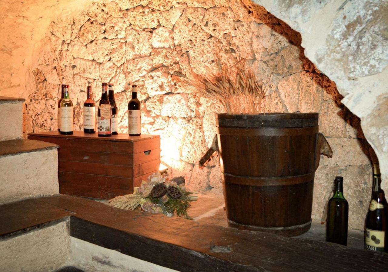 Il Cappellaio Matto Bed and Breakfast Montalto Ligure Buitenkant foto