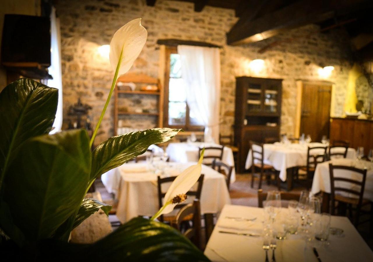 Il Cappellaio Matto Bed and Breakfast Montalto Ligure Buitenkant foto