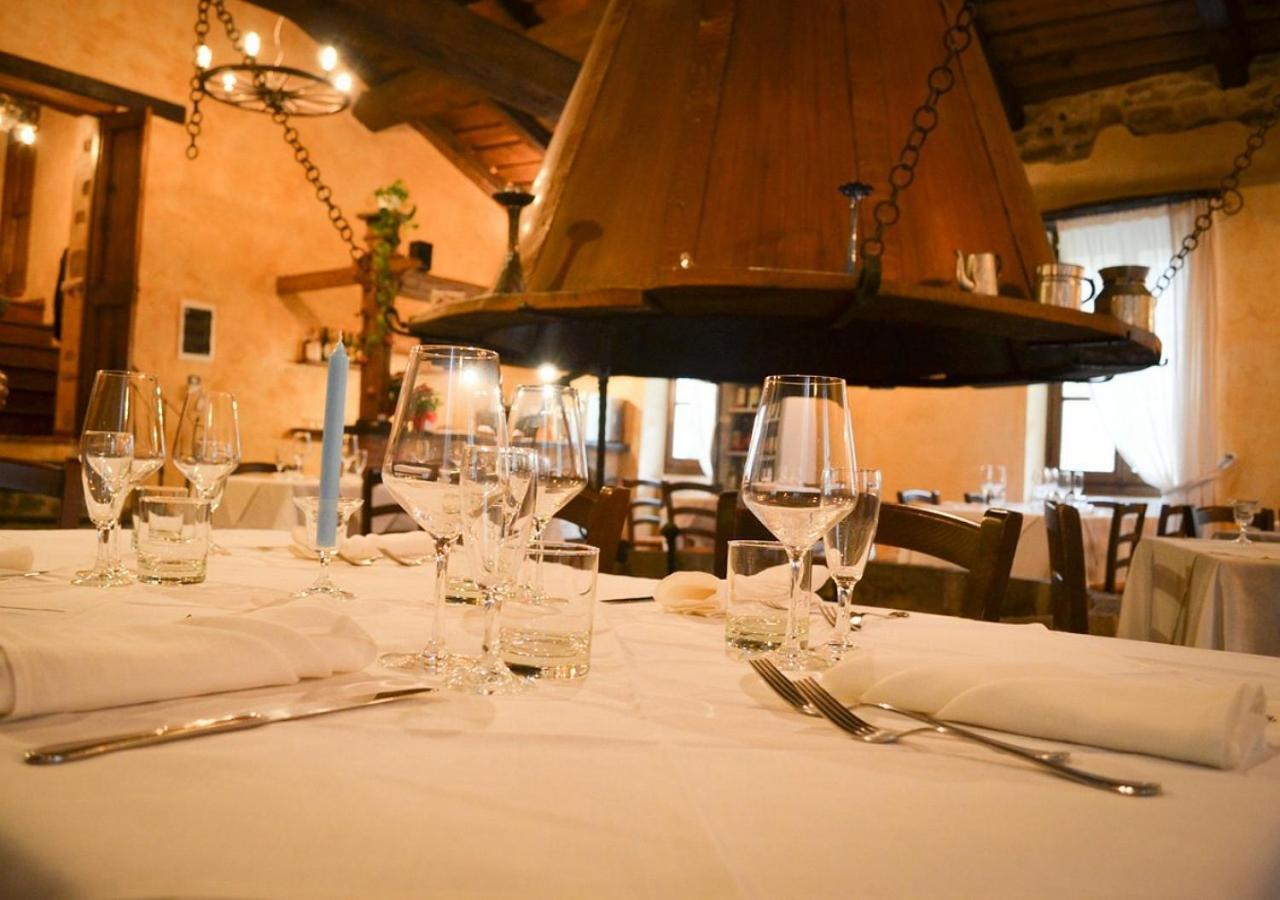 Il Cappellaio Matto Bed and Breakfast Montalto Ligure Buitenkant foto