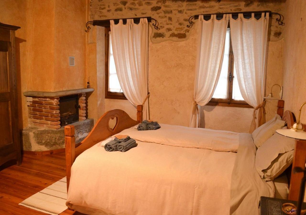 Il Cappellaio Matto Bed and Breakfast Montalto Ligure Buitenkant foto